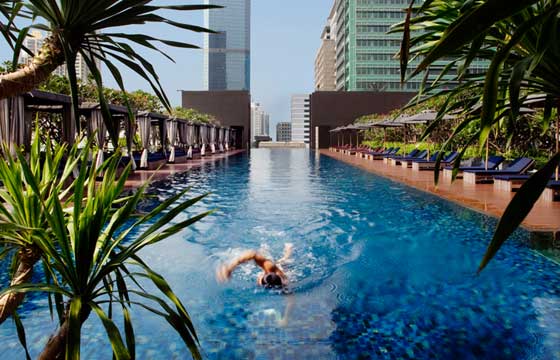 The Met Sathorn Bangkok Swimming Pool